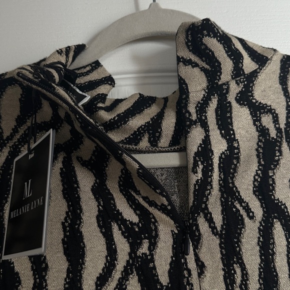 NWT Melanie Lyne Mock Neck Tunic - Picture 6 of 9